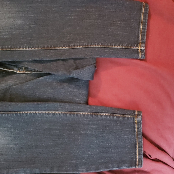 Sky Rise Skinny - Picture 5 of 8